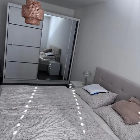Apartmán Stylish Near Center